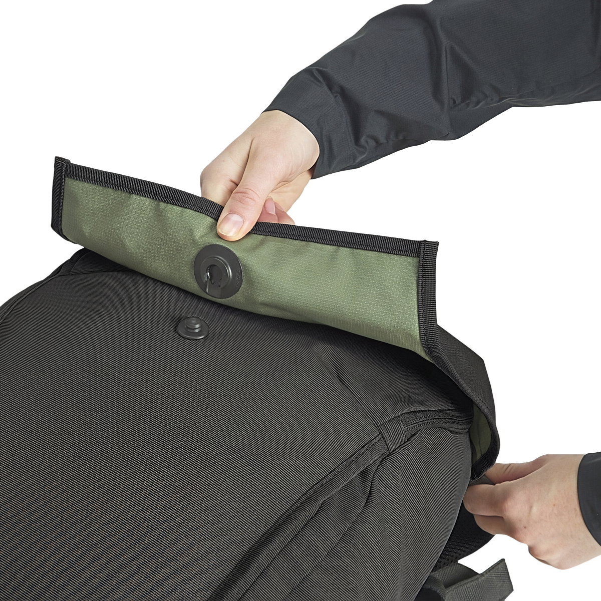 Thule Paramount batoh lite 20 l – Ochrana proti povětrnostním vlivům