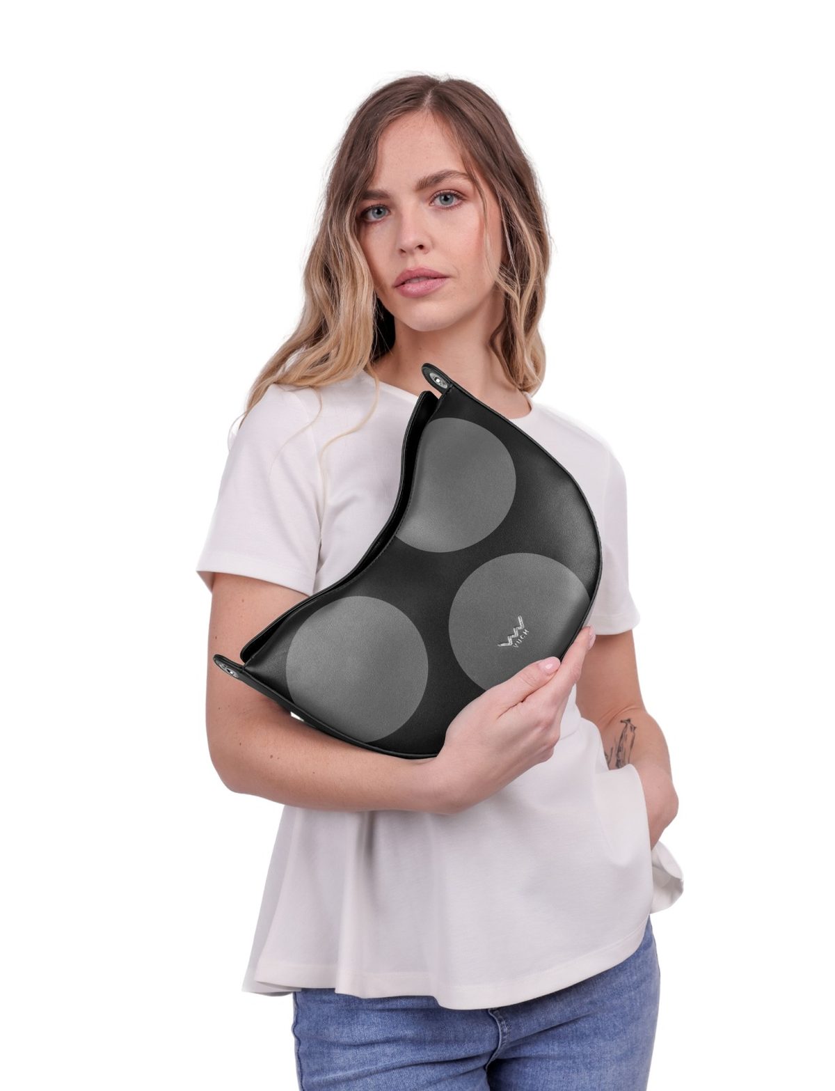 Vuch Carys Big Dot – fotografie výrobce
