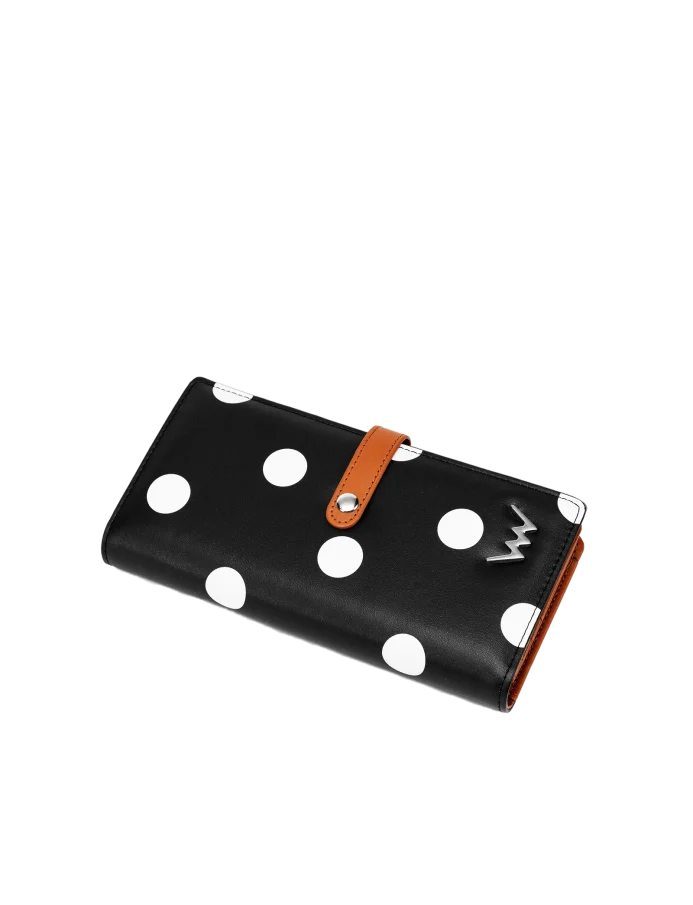 Vuch Cissy Black – Patent pro hlavní zavírání