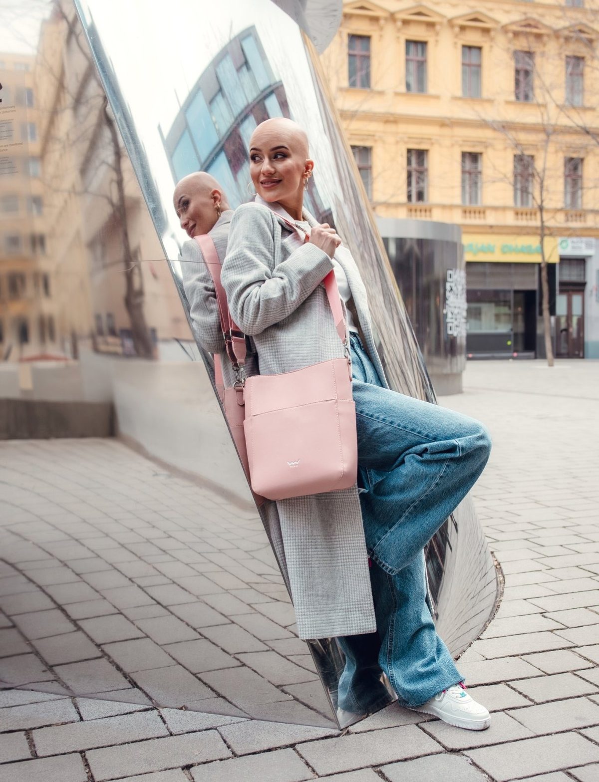 Vuch Eldrin – fotografie výrobce