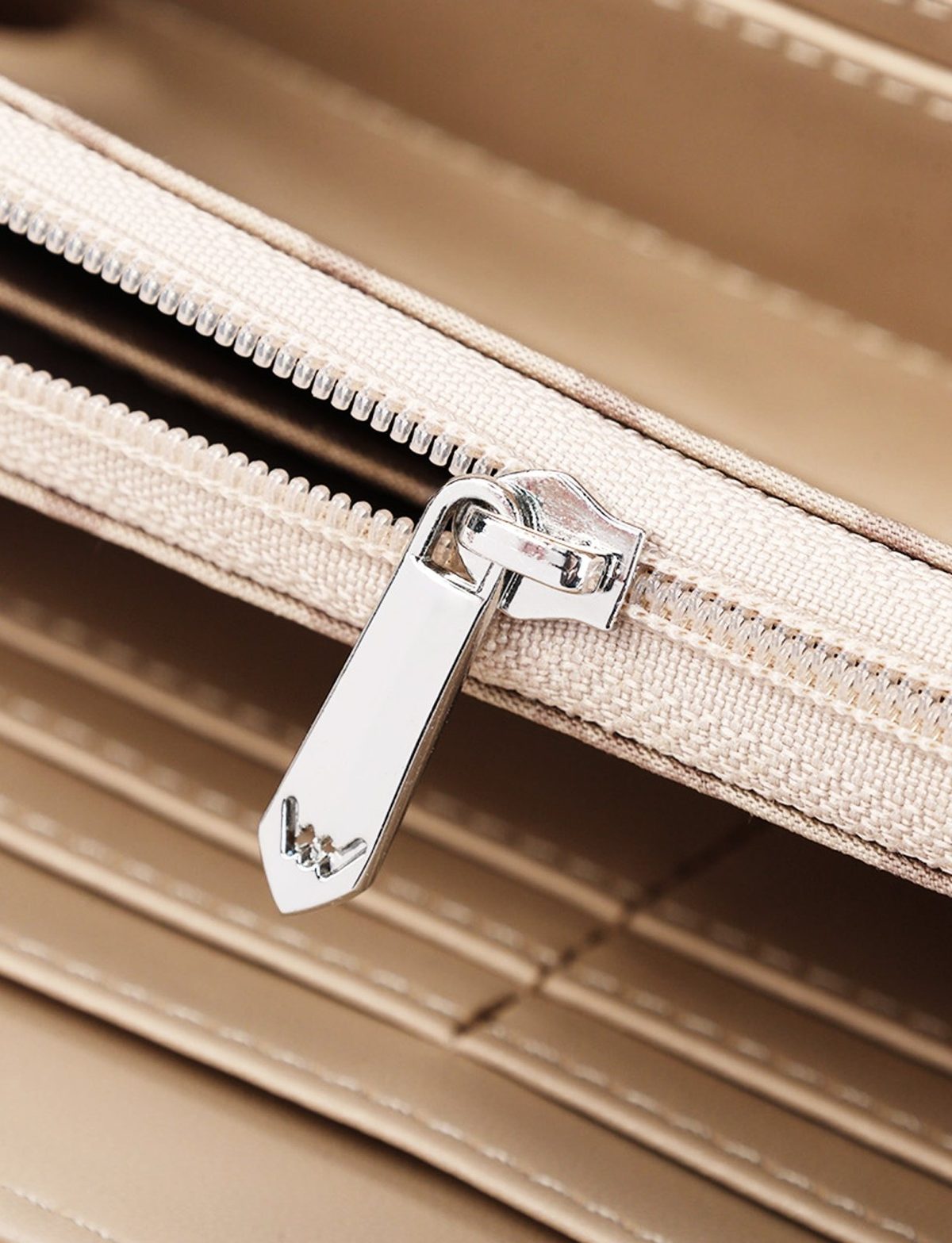 Vuch Nightie Nicci MN – produktový detail