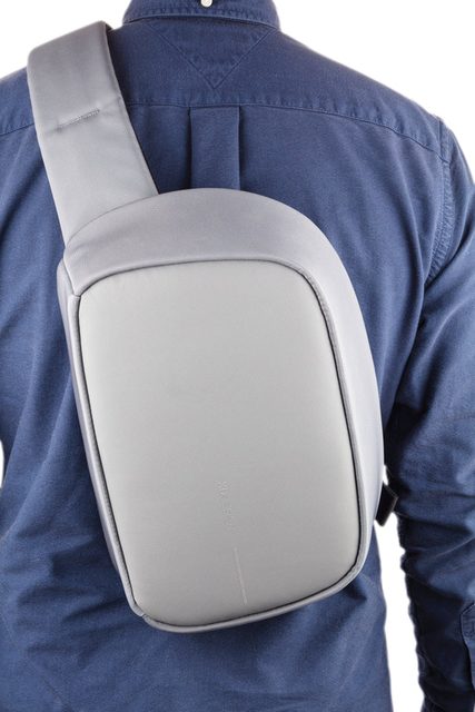 XD Design Bobby Sling – Pohyb městem s menším zavazadlem