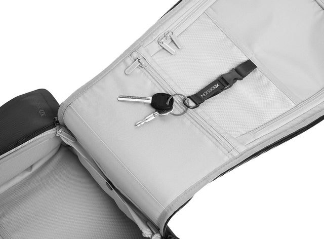 XD Design Bizz Backpack – Klíče na odnímatelném poutku