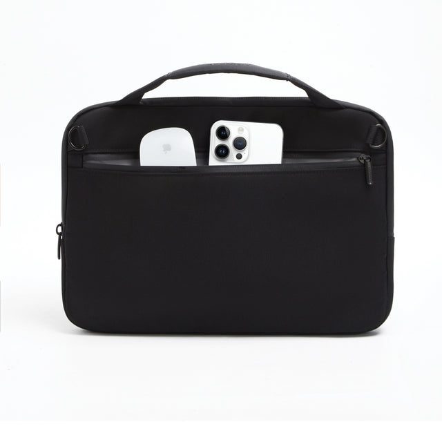 XD Design Laptop Bag 16″ – Dva úchopy pro různé části dne