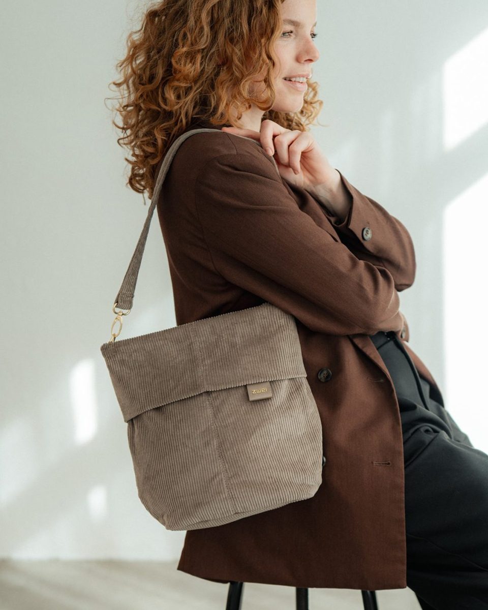 ZWEI M90 – inspirace pro nošení, cord-mocca
