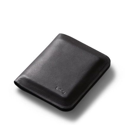 Bellroy Apex Note Sleeve - Raven  + Testovací sada toaletních vod ZDARMA