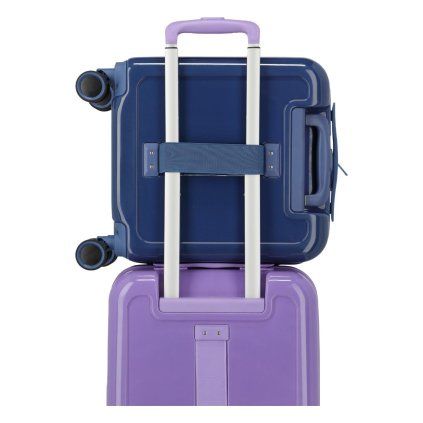 Travelite Minimover 4W S upevněný na velkém cestovním kufru