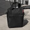 Reisenthel Allrounder R Black 15l – batoh, fotografie v prostředí 2