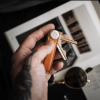 Orbitkey Kožená klíčenka 2.0 - Cognac & Tan Stitching