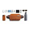 Bellroy Sling Mini - Bronze  + Testovací sada toaletních vod ZDARMA