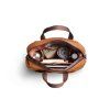 Bellroy Tokyo Totepack Compact - Bronze 14l  + Testovací sada toaletních vod ZDARMA
