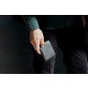Bellroy Hide & Seek Premium Aragon  + Testovací sada toaletních vod ZDARMA