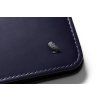 Bellroy Hide & Seek RFID Navy  + Testovací sada toaletních vod ZDARMA