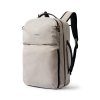 Bellroy batoh na cesty Lite Travel Pack 30 l - Ash  + Testovací sada toaletních vod ZDARMA