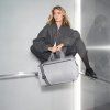 Reisenthel Allrounder L Pocket Herringbone Grey – cestovní taška, fotografie v prostředí 3