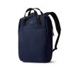 Bellroy Via Workpack - Navy  + Testovací sada toaletních vod ZDARMA
