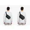 Bellroy Venture Sling 6L - Black  + Testovací sada toaletních vod ZDARMA