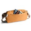 Bellroy ledvinka Classic Sling 7 l - Butterscotch