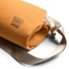 Bellroy ledvinka Classic Sling 7 l - Butterscotch