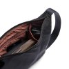 Bellroy Malá crossbody taštička Laneway Crescent Bag 2,5  - Ink