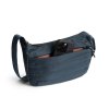 Bellroy Malá crossbody taštička Laneway Crescent Bag 2,5 l - BlueSteel