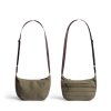 Bellroy Malá crossbody taštička Laneway Crescent Bag (2,5 l) - SeaKelp
