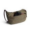 Bellroy Malá crossbody taštička Laneway Crescent Bag (2,5 l) - SeaKelp