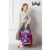 BAAGL SET 5 Ergo Plameňáci: aktovka, penál, sáček, zástěra, peněženka – lifestyle fotografie 8