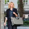 Reisenthel Loopshopper L Summerstripes black – nákupní taška, fotografie v prostředí 3
