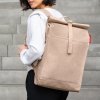 Reisenthel Urban Rolltop Twist Coffee – cestovní doplněk, fotografie v prostředí 2