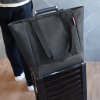 Reisenthel Travelshopper Mix Black – nákupní taška, fotografie v prostředí 3
