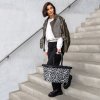 Reisenthel Carrybag Frame Leo nero – nákupní košík, fotografie v prostředí 6