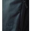 Herschel Kaslo Tech Mood Indigo Tonal 30L – fotografie v použití a detail modelu