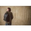 Herschel Retreat™ Quilted Capsule Black Tonal 23L – fotografie v použití a detail modelu